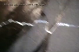 Xvideo chupando rola pelo buraco da parede